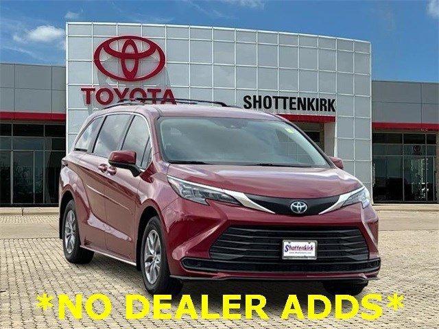 used 2024 Toyota Sienna car, priced at $41,729