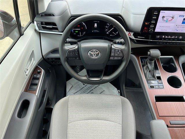 used 2024 Toyota Sienna car, priced at $41,379