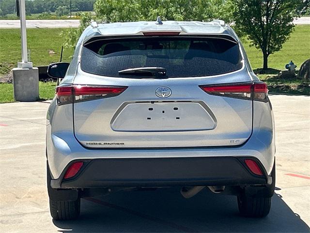 used 2023 Toyota Highlander car, priced at $38,480