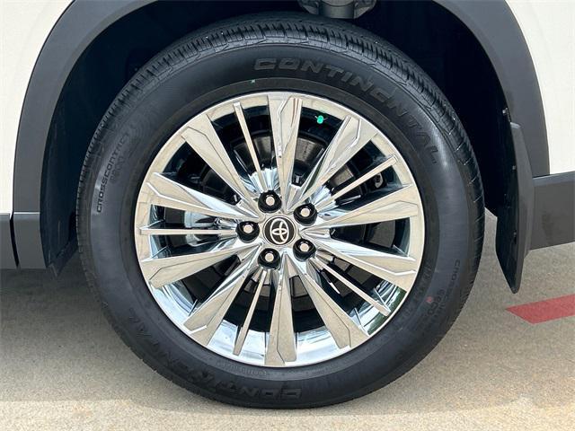 used 2024 Toyota Grand Highlander car, priced at $54,393