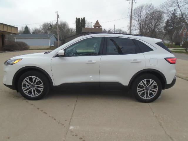 used 2022 Ford Escape car, priced at $25,995