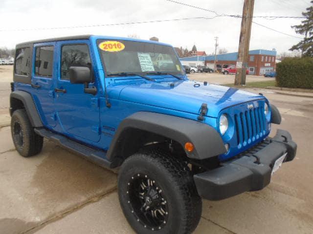 used 2016 Jeep Wrangler Unlimited car, priced at $19,995