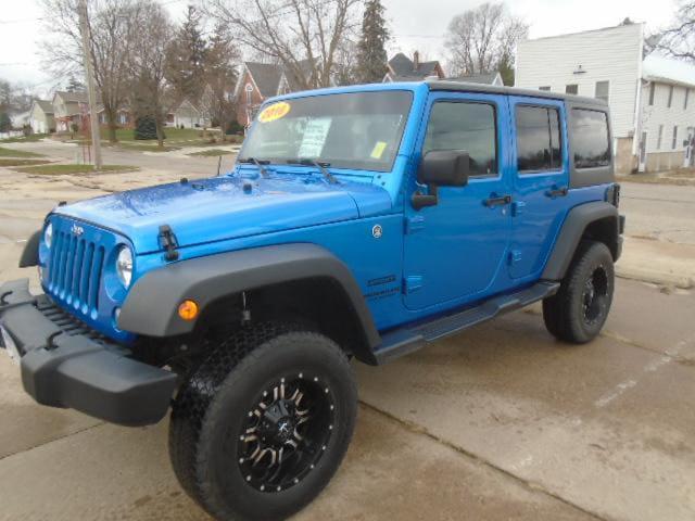 used 2016 Jeep Wrangler Unlimited car, priced at $19,995