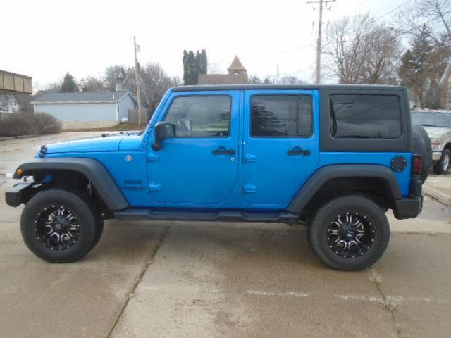 used 2016 Jeep Wrangler Unlimited car, priced at $19,995