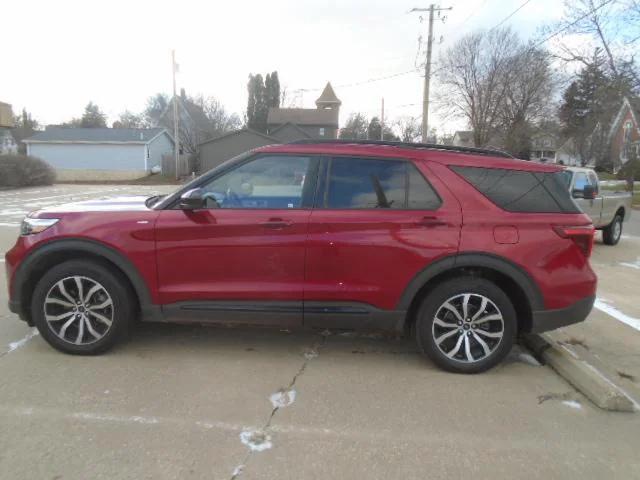 used 2023 Ford Explorer car, priced at $39,995