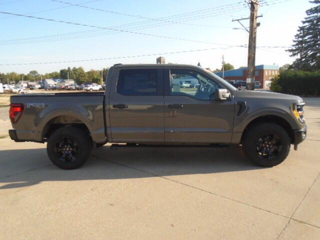 new 2025 Ford F-150 car, priced at $52,285