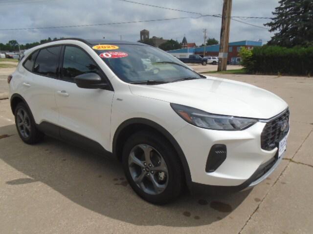 new 2025 Ford Escape car, priced at $36,652