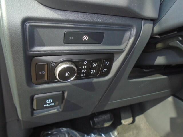 new 2025 Ford F-150 car, priced at $58,220