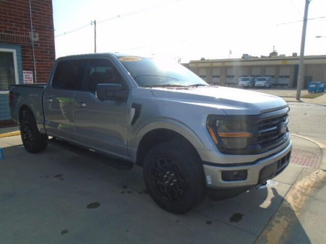 new 2025 Ford F-150 car, priced at $58,220