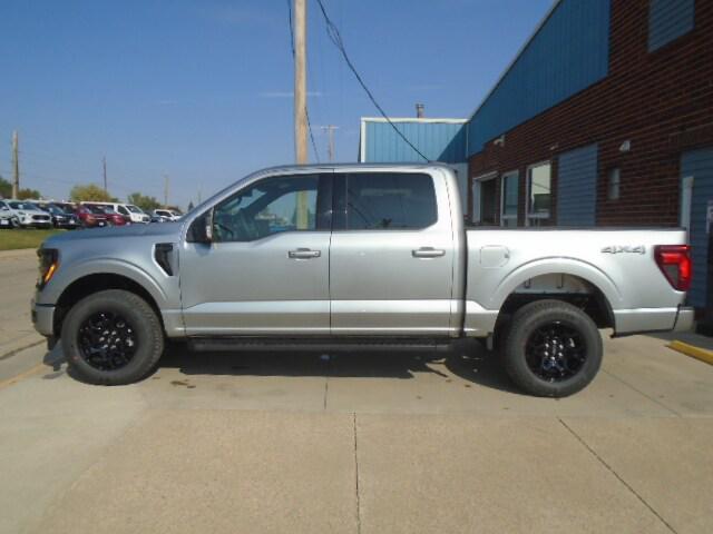 new 2025 Ford F-150 car, priced at $58,220