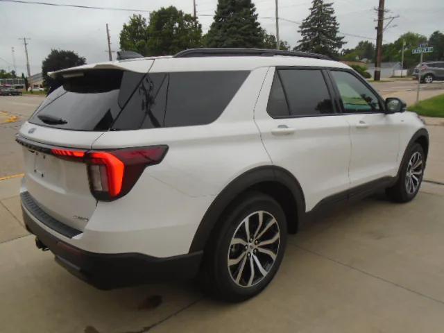 new 2025 Ford Explorer car, priced at $48,189
