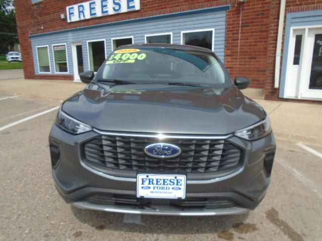 new 2025 Ford Escape car, priced at $32,078