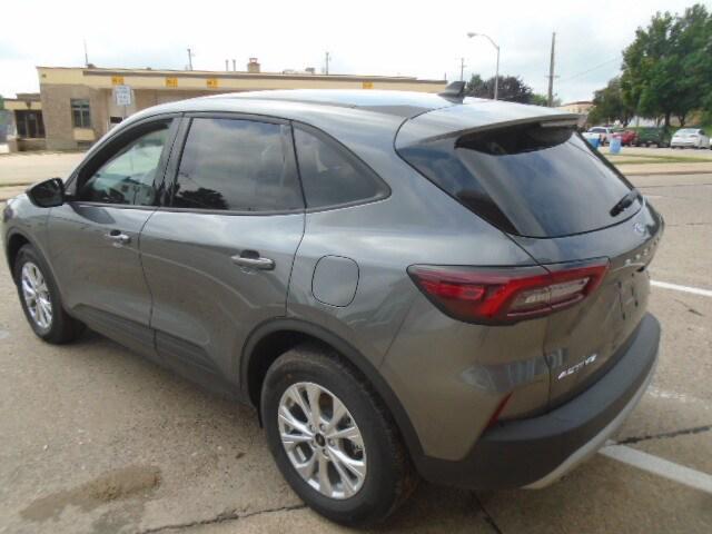 new 2025 Ford Escape car, priced at $32,078