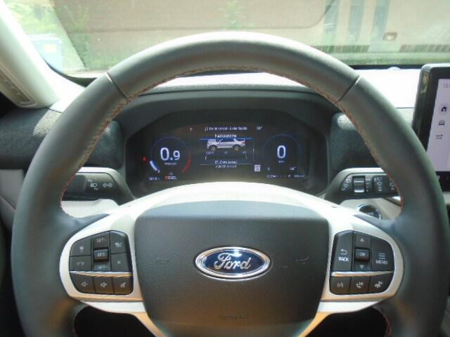 new 2025 Ford Explorer car, priced at $47,320