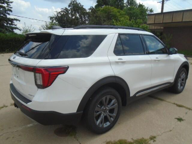 new 2025 Ford Explorer car, priced at $47,320