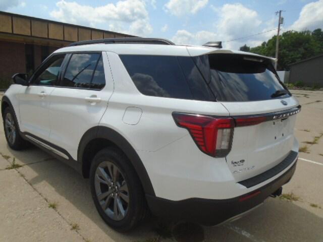 new 2025 Ford Explorer car, priced at $47,320