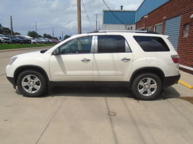 used 2011 GMC Acadia car, priced at $5,500