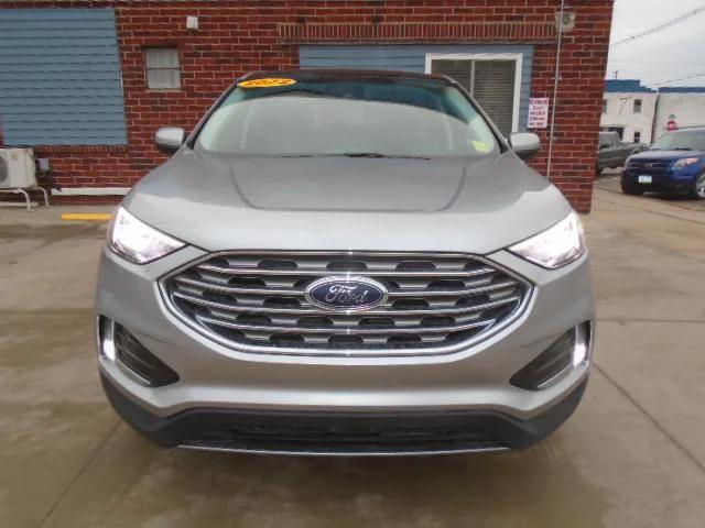 used 2022 Ford Edge car, priced at $27,500