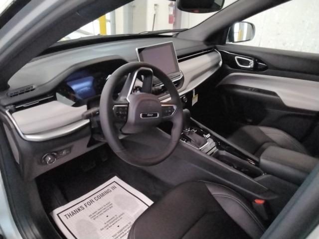 new 2025 Jeep Compass car, priced at $34,100