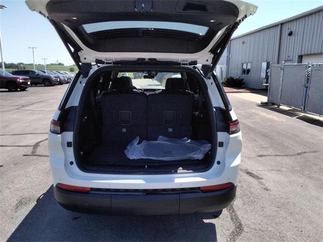 new 2025 Jeep Grand Cherokee L car, priced at $58,160
