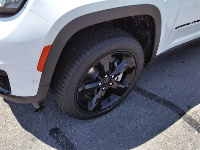 new 2025 Jeep Grand Cherokee L car, priced at $58,160