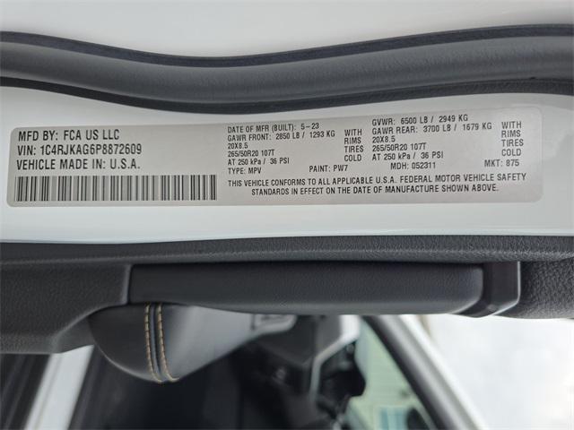 used 2023 Jeep Grand Cherokee L car, priced at $33,443