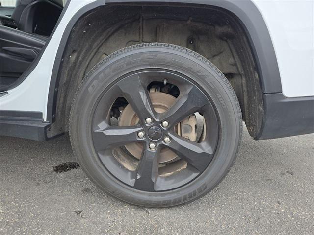 used 2023 Jeep Grand Cherokee L car, priced at $33,443