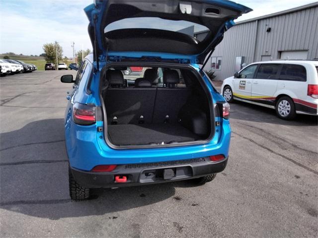 used 2025 Jeep Compass car, priced at $26,995