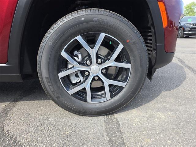 new 2025 Jeep Grand Cherokee car, priced at $49,400