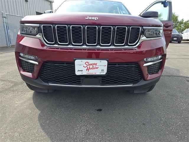 new 2025 Jeep Grand Cherokee car, priced at $49,400