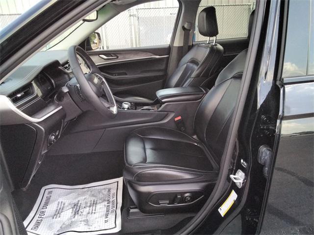 used 2023 Jeep Grand Cherokee car, priced at $35,293