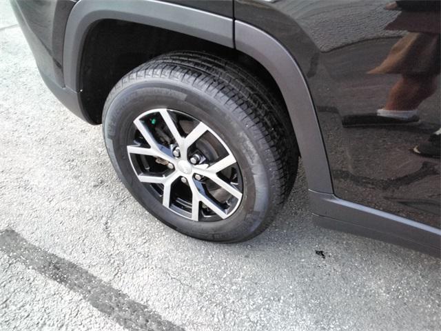 used 2023 Jeep Grand Cherokee car, priced at $35,293