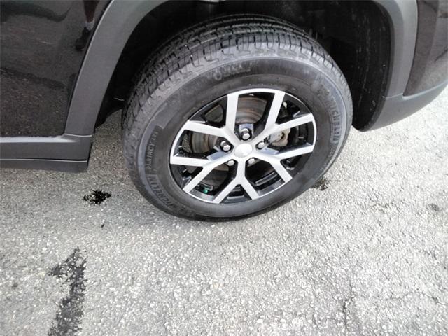 used 2023 Jeep Grand Cherokee car, priced at $35,293