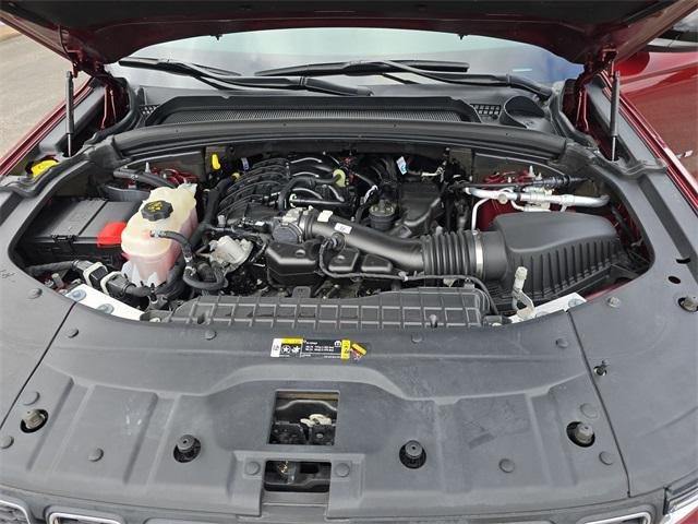 used 2022 Jeep Grand Cherokee car, priced at $27,452