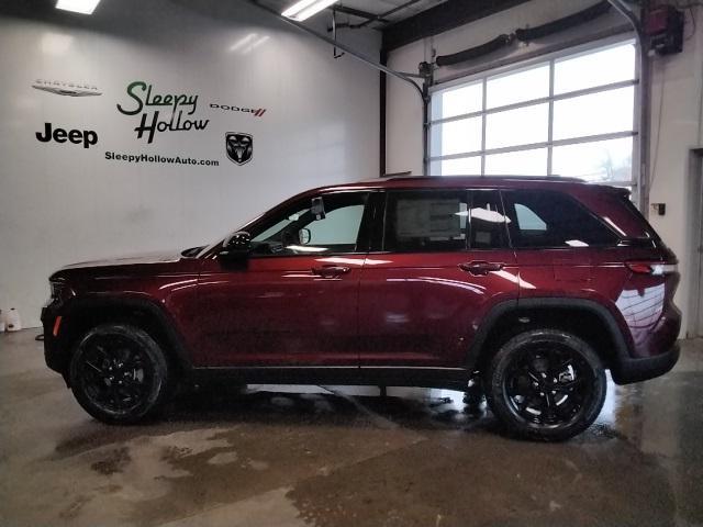 new 2025 Jeep Grand Cherokee car, priced at $45,769