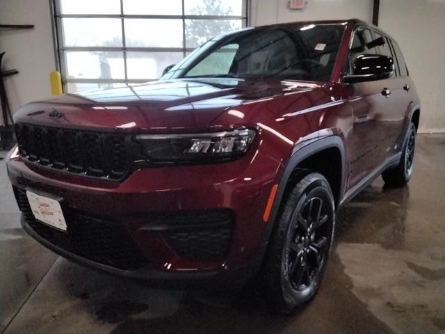 new 2025 Jeep Grand Cherokee car, priced at $45,769