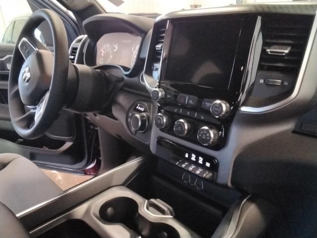 new 2025 Ram 1500 car, priced at $55,142
