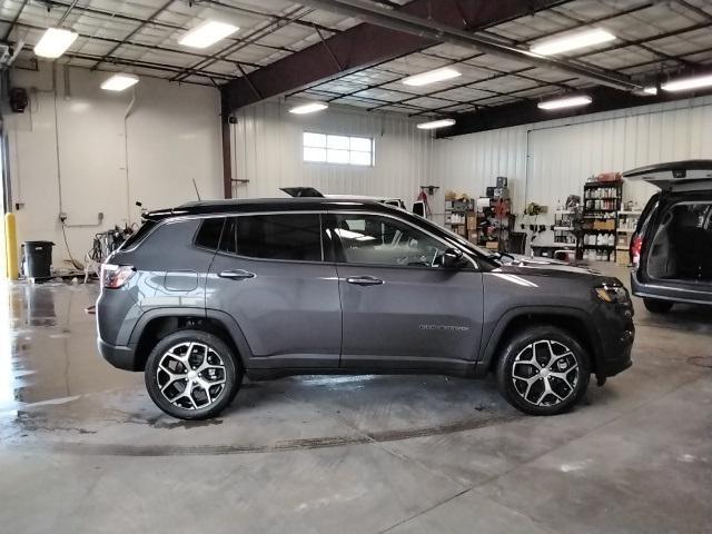 new 2024 Jeep Compass car, priced at $35,554