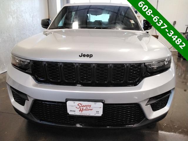 new 2025 Jeep Grand Cherokee car, priced at $46,319