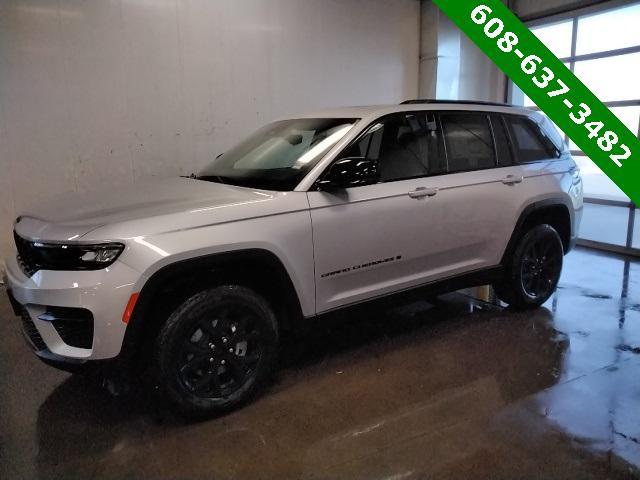 new 2025 Jeep Grand Cherokee car, priced at $46,319