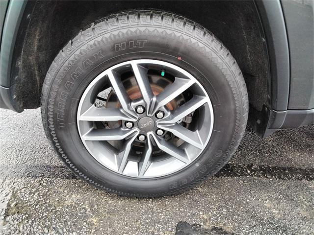 used 2019 Jeep Grand Cherokee car, priced at $20,989