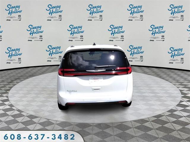 new 2025 Chrysler Pacifica car, priced at $44,445
