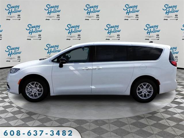 new 2025 Chrysler Pacifica car, priced at $44,445