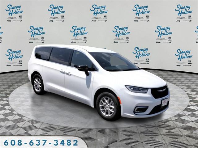 new 2025 Chrysler Pacifica car, priced at $44,445