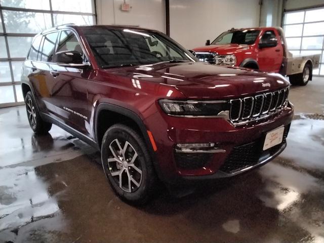 new 2025 Jeep Grand Cherokee car, priced at $49,641