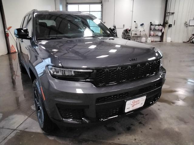 new 2025 Jeep Grand Cherokee L car, priced at $49,525