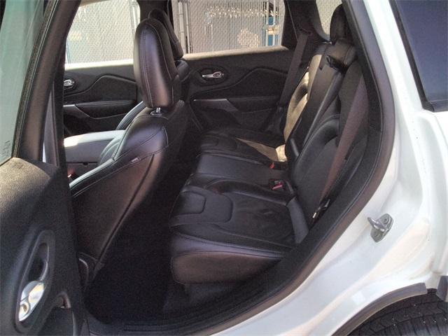 used 2022 Jeep Cherokee car, priced at $19,992