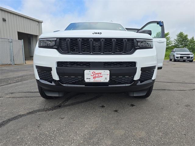 new 2025 Jeep Grand Cherokee L car, priced at $47,000