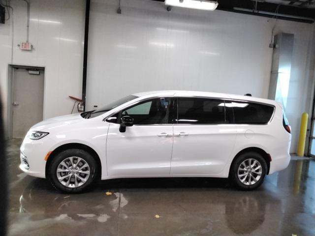 new 2025 Chrysler Pacifica car, priced at $46,000