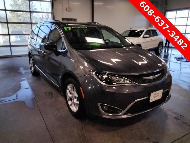 used 2017 Chrysler Pacifica car, priced at $14,487